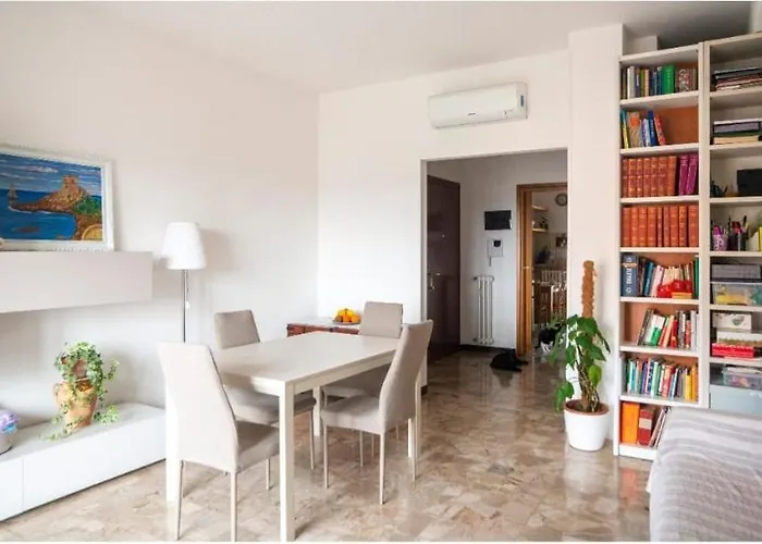Stanza Doppia Con Bagno Privato Vicino Al Centro